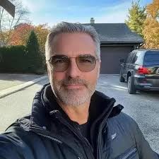 sent you a request I am very impressed with your 🌺🌺profile I'm writing to  you, even though I've already shown interest 50 times 👋 Why are you  ignoring me? Not even a