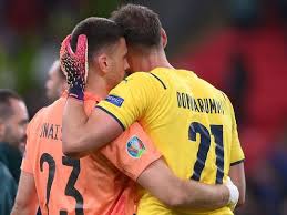 Spain's goalkeeper unai simon celebrates his side's fifth goal during the euro 2020 soccer championship round of 16 match between croatia and spain at parken stadium in copenhagen, denmark, monday, june 28, 2021. Mppsflxji2s Im
