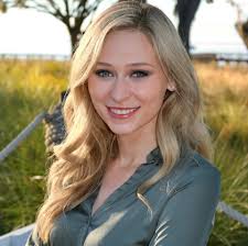 Cassie Brewster's Instagram, Twitter & Facebook