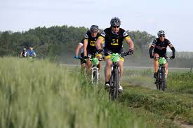 A l'image du tour des flandres la semaine dernière, difficile de dégager véritablement un ou deux principaux favoris pour ce le profil de la course. Raid Paris Roubaix Federation Francaise De Cyclotourisme