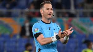 Browse 2,065 danny makkelie stock photos and images available, or start a new search to explore more stock photos and images. Makkelie Pfeift Deutsche Elf In Wembley Kicker