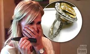 Mother in law keeping my deceased husbands wedding ring. Moment Taylor Armstrong Was Forced To Sell Wedding Ring From Late Husband Russell To Settle Financial Debt Daily Mail Online