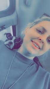 Vivian Jarrett's Instagram, Twitter & Facebook