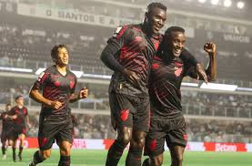 Para se isolar no G4, Athletico quer aumentar sequência invicta no Brasileirão