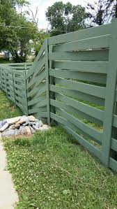 The 100% acrylic formula creates a clear finish that seals out the elements and the sun's harmful uv rays, for up to 4 yrs. Behr Paint Sweet Sorghum Living