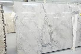 Quartz Countertop That Looks Like Carrara Marble Dreamy Quartz Countertop That Looks Like Carrara Mar White Granite Countertops Countertops Kitchen Countertops