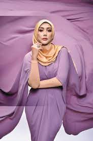 2018'den bu yana , asp jeslina rolünü oynayan malezya'nın en uzun soluklu aksiyon dram dizisi gerak khas'ın. Erra Fazira Berhasrat Dalami Ilmu Agama Dengan Lebih Sempurna Nona