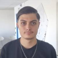 1400+ profils pour “Dan”