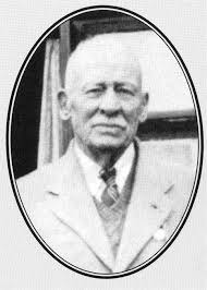 This photo was part of a display in Fordcombe a few years back. Does anyone  know if the Fred Burr third from the left at the back is the same Fred Burr