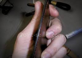 Lisser Les Bords Du Cuir Des Tranches Brillantes Facilement Bois Et Cuir Cuir Travail Du Cuir