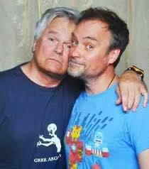 David is just everybody's friend. LLESIEG 12 От ee ME7图