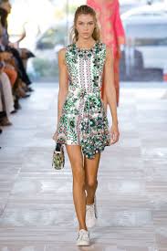 In this video clip leanne explores the hottest trends in colors, flowers and design styles for. Print Trends New York Fashion Week Spring Summer 2017