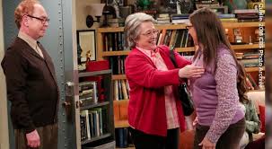 With johnny galecki, jim parsons, kaley cuoco, simon helberg. The Big Bang Theory Amys Mutter Wurde Ausgetauscht