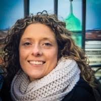 Robyn Logan's Instagram, Twitter & Facebook