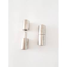 Supaya pintu bisa selalu awet dan bisa berfungsi sebagaimana selain itu tanpa adanya engsel maka pintu tidak akan bisa difungsikan sebagai akses masuk dan keluar. Engsel Pintu Ss 1 Inch 304 Engsel Bubut Jendela Engsel Pagar Stainless Steel Shopee Indonesia