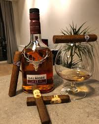 Love Selfie Newyork Men Smoke Photooftheday Amazing Smile Cigar Like4like Look Instalike Igers Picoftheday Is Cigars And Whiskey Whisky Cigars