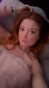 @Demi_Red_Heads video Tweet