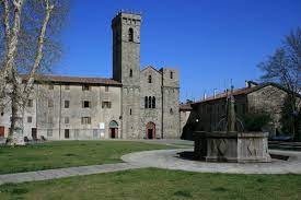 San salvatore (or santa giulia) is a former monastery in brescia, lombardy, northern italy, now turned into a museum. Abbadia San Salvatore Wikipedia