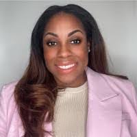 Latia Wallace's Instagram, Twitter & Facebook