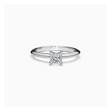 Los anillos de compromiso están disponibles en cortes redondo, princesa y otros. Anillos De Compromiso Tiffany Co Costa Rica Joyeria Muller 1900 Multiplaza Escazu