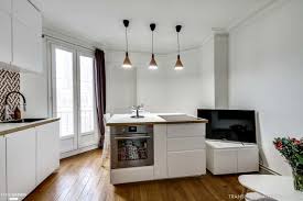 Qui Habite Ici Un Jeune Couple Fan De Stars Wars Architectes Margaux Meza Et Carla Lopez Emplacement Architecte Interieur Cuisine Moderne Cuisine Ouverte