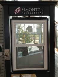 Simonton Reflections White Vinyl Double Hung In White With Grids Between The Glass Simonton White Vinyl Double Hung