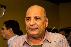 Deputado responde a processo de reintegração de posse