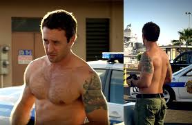 With alex o'loughlin, scott caan, taylor wily, daniel dae kim. Alexoloughlin S Tattoos Part 2 The Cover Ups And Hidden Treasures Alex O Loughlin An Intense Study