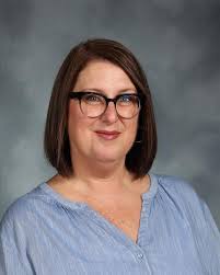 It is with a heavy heart that we share that 3rd-grade teacher Miss  Ettenhofer passed away early this morning. Cara has been a member of the  Lakewood teaching team since 1997 and