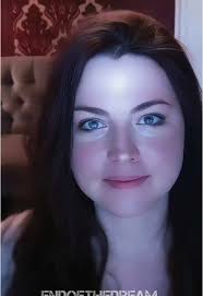 Amy Lee: Makeup Looks Inspired by Evanescence