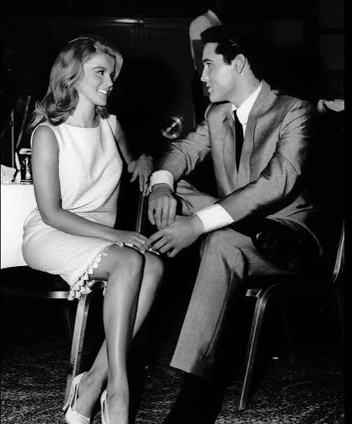 Ann-Margret and Elvis Presley on the set of ''Viva Las Vegas'' (1964) : r/oldhollywood