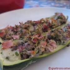 Courgettes Farcies Aux Champignons 225 Kcal Par Personne Recette Light Regime Minceur Recettes De Cuisine Recette Recette Courgette Farcie