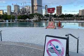 Greater brisbane's lockdown will end on monday night, but face masks will remain mandatory for 10 more days amid concerns over undetected coronavirus cases in the region. T36qgf0gxuygkm