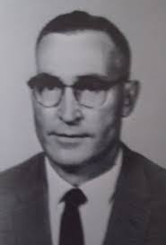 Terry Dowell's Instagram, Twitter & Facebook