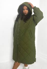 Manteaux de châle de grande taille élégants en fausse fourrure et teddy bear pour hiver. Manteau Femme Grande Taille Missguided