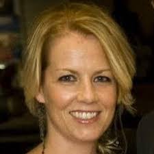 Kendra Burch's Instagram, Twitter & Facebook