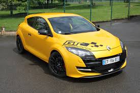 Performance annoncé 8,5s par le. Exclu Video Une Megane Iii Rs Est Deja Sous Les 8 Minutes Au Nurburgring Blog Auto Selection Le Condense D Actu Automobile Qu Il Vous Faut