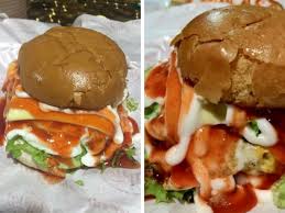 Makanya segera halalin si doi, biar ga keduluan sama yang lain. Burger Paling Murah Di Sungai Buloh Rugi Kalau Korang Tak Serbu Remaja