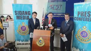 Peraturan cermin gelap jpj 2019. Kerajaan Umum Peraturan Baharu Cermin Gelap Tiada Had Ketelusan Cermin Belakang