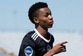 Jun 09, 2021 · former orlando pirates captain lucky lekgwathi has given his thoughts on the man who inherited his bucs jersey, thulani hlatshwayo, amid gruntles from the club's fans regarding some of his. Pirates To Promote Talented Youngster