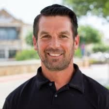 Travis Mears's Instagram, Twitter & Facebook