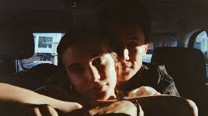 Juanpa zurita y macarena achaga. Macarena Achaga Y Juanpa Zurita De La Serie De Luis Miguel Confirmaron Su Noviazgo El Esquiu