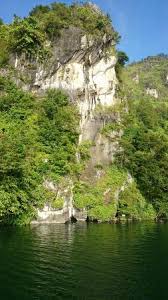 More images for gambar batu gantung » Batu Gantung Foto Danau Toba Sumatera Utara Tripadvisor