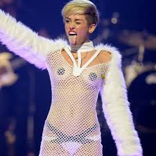 Miley cyrus in instagram video screenshots. Miley Cyrus Zoff Mit Sinead O Connor