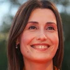 Claudia Koll's Instagram, Twitter & Facebook