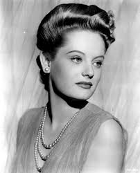 If any of you are familiar with the 1986 movie "Pretty in Pink", you may  remember an actress who co-starred with Molly Ringwald. Her name was Alexa  Kenin. She played the role