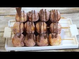 Brochettes De Mini Beignets Au Chocolat Super Moelleux Et Tellement Simple A Faire Youtube En 2020 Beignets Chocolat Beignets Moelleux