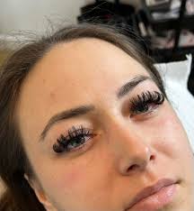 Michelle Harries brow & lash technician