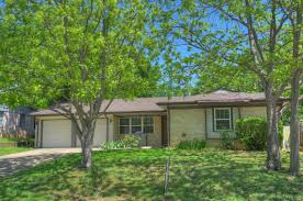 1709 England Road Arlington Tx House For Sale Foreclosed Homes For Sale Foreclosed Homes Cedar Hill