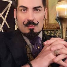 Richard-Lael Lillard's favorite items